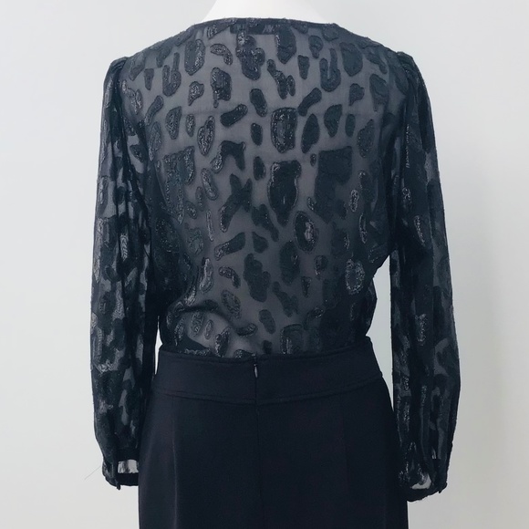ZARA size M long sleeved black glitter blouse with gathered detailing - Picture 7 of 10